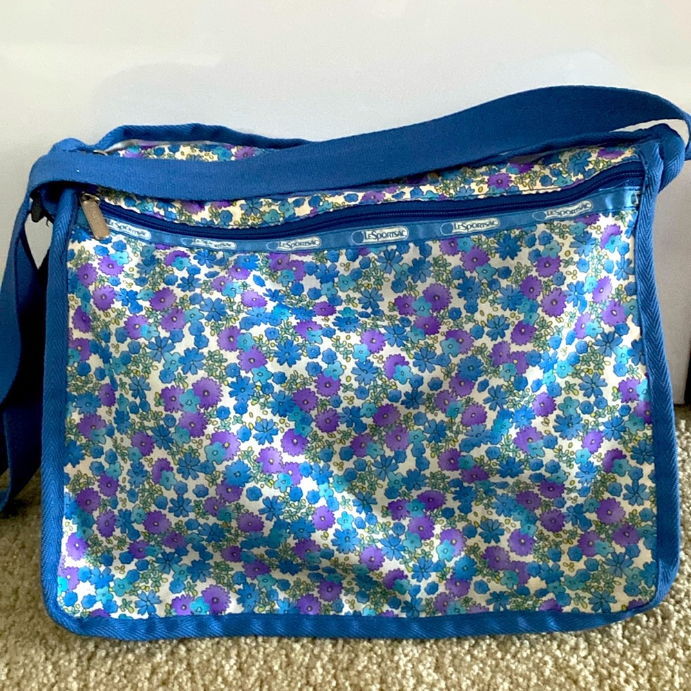 LeSportsac Messenger Bag
